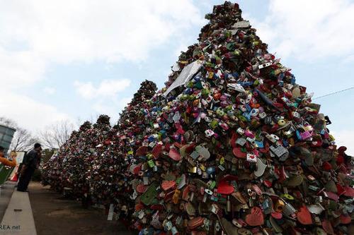 N Seoul Tower, one of the 'Top 10 places in the world to leave a love lock' by China.org.cn
