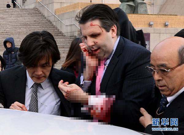 U.S. envoy to South Korea Mark Lippert was attacked by an armed man and injured in downtown Seoul on Thursday morning. [Photo/Xinhua]