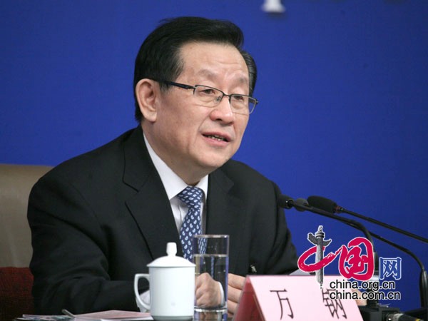 Wan Gang, minister of science and technology, gives a press conference on technology reform and development at the press center of the third session of the 12th National People&apos;s Congress (NPC) in Beijing on Thursday. [Photo/China.org.cn] 