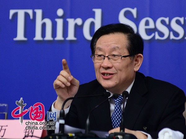 Wan Gang, minister of science and technology, gives a press conference on technology reform and development at the press center of the third session of the 12th National People&apos;s Congress (NPC) in Beijing on Wednesday. [Photo/China.org.cn] 