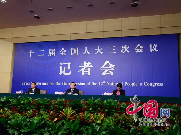 Wan Gang, minister of science and technology, gives a press conference on technology reform and development at the press center of the third session of the 12th National People&apos;s Congress (NPC) in Beijing on Wednesday. [Photo/China.org.cn]