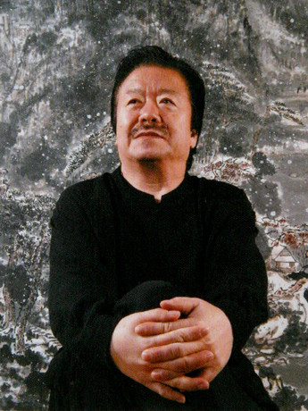 Cui Ruzhuo, one of the 'Top 10 best-selling living Chinese artists in 2014' by China.org.cn.