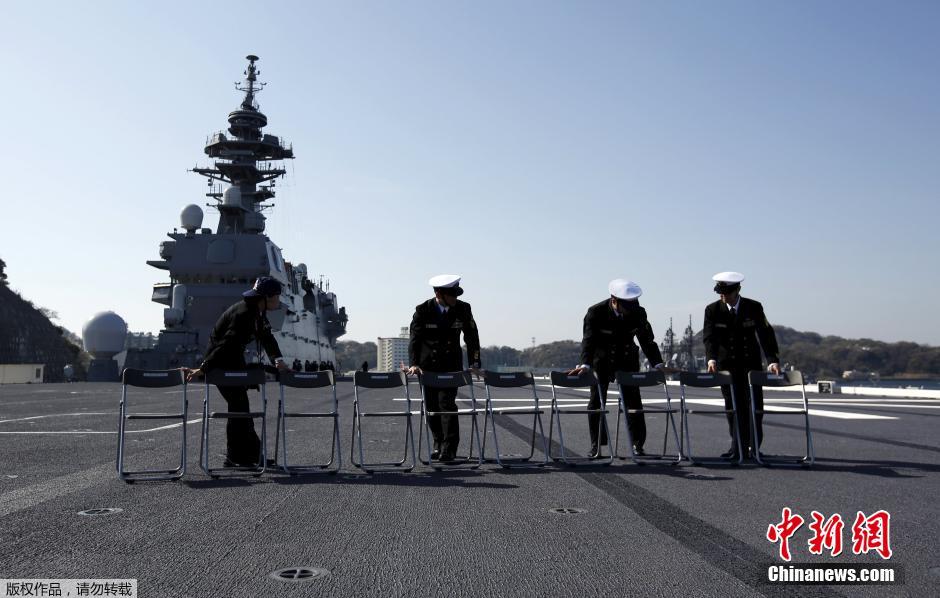 The Izumo helicopter carrier of Japan's Maritime Self-Defense Force (JMSDF) is seen in Yokosuka, Japan, March 31, 2015. [Photo/Chinanews.com] 