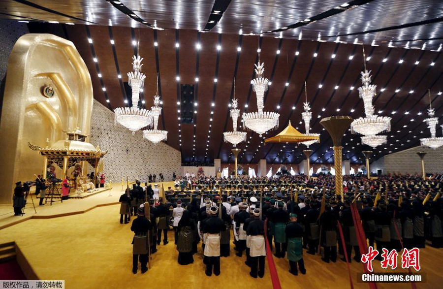 The royal wedding of Brunei's Prince Abdul Malik was launched at Istana Nurul Iman (the Palace) on Sunday. [Photo/Chinanews.com]