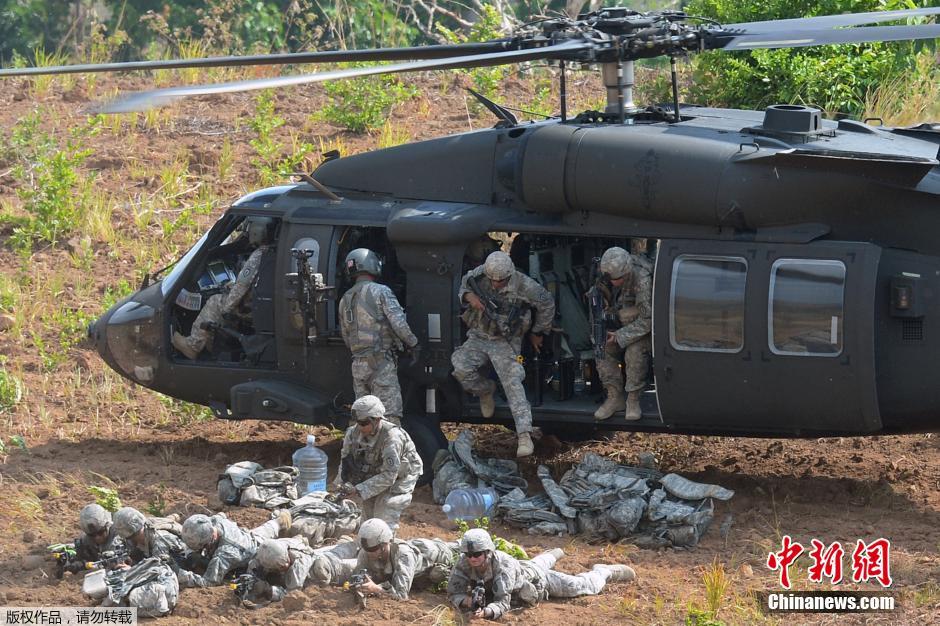 The 'Shoulder to Shoulder' (Local name: Balikatan) exercises begins in locations in five provinces of the Philippines on April 20, involving 11,500 Filipino and U.S. military personnel. [Photo/Chinanews.com] 