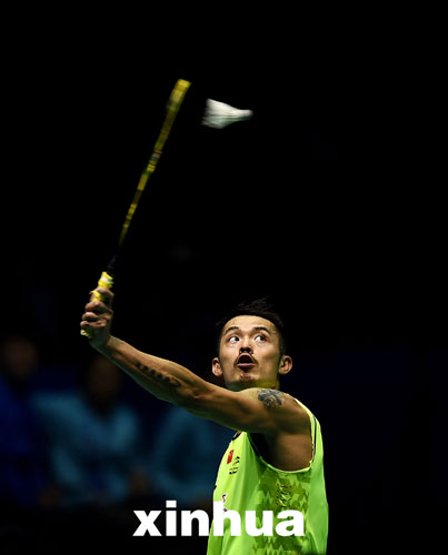 Lin Dan defended the men's singles title at the Badminton Asia Championships in Wuhan on Sunday, a boost for the Chinese superstar who is gearing up for the 2016 Rio Olympics. [Xinhua]