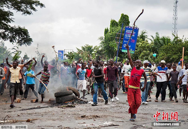 Burundi plunged into chaos on Wednesday as the Burundi presidency said an attempted coup attempt had 'failed,' following an army general's claim that the president had been sacked and a transitional government was being discussed. [Photo/Chinanews.com]