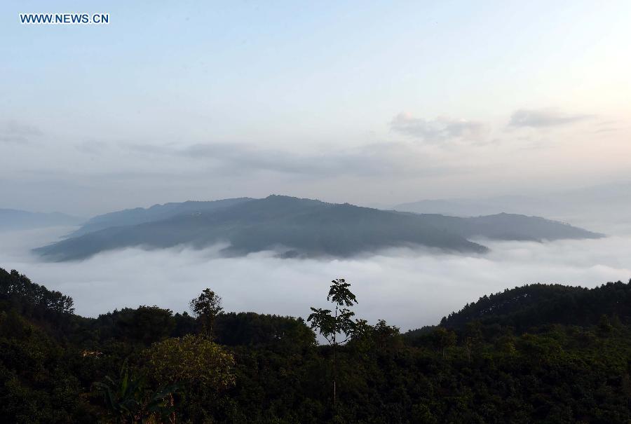 Amazing Clouds Sea Scenery Over Jingmai Mountain - China.org.cn