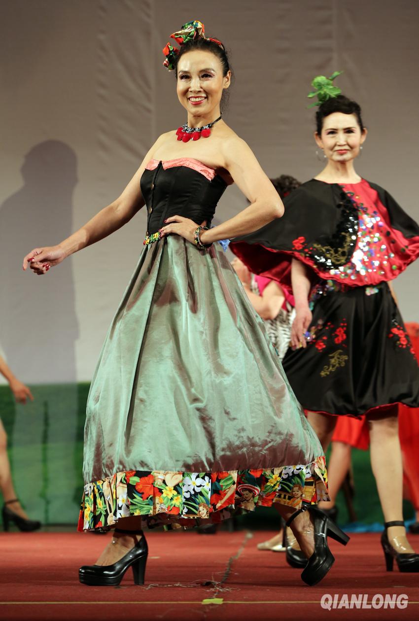 老年模特大赛秀"真我"