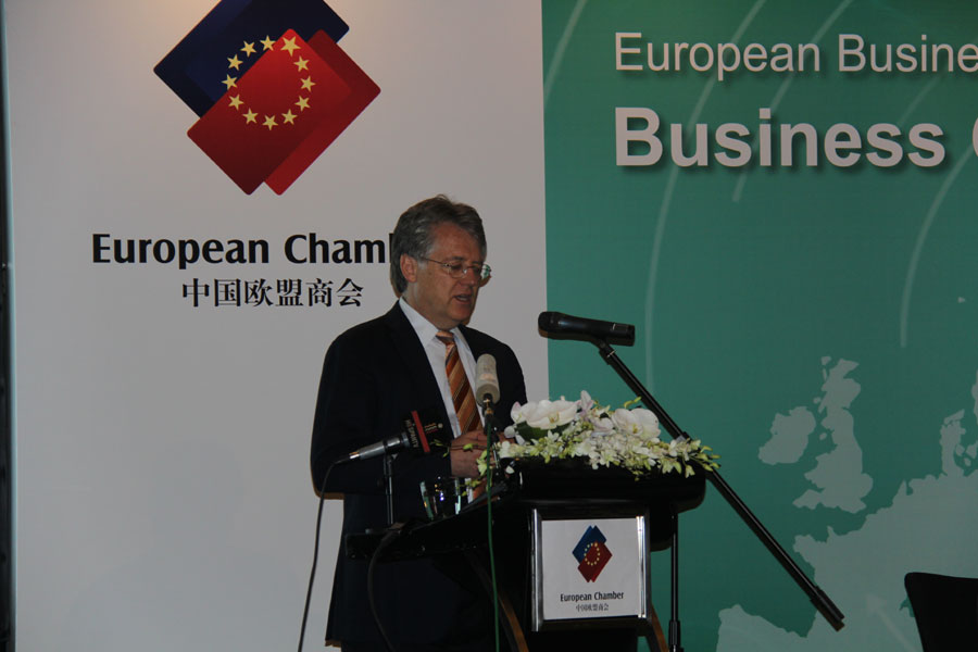Joerg Wuttke, President of the European Chamber of Commerce, speaks at the launch of the 'European Business in China: Business Confidence Survey 2015' at the Westin Chaoyang Hotel in Beijing on June 10, 2015.[Photo:crienglish]