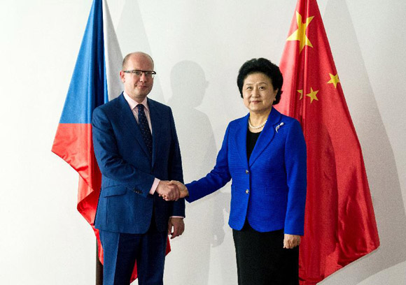 Chinese Vice Premier Liu Yandong (R) meets with Czech Prime Minister Bohuslav Sobotka in Prague, June 15, 2015. [Photo/Xinhua]