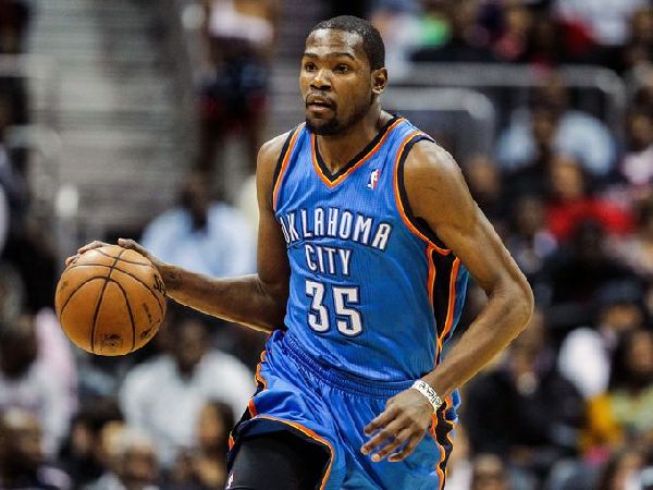 Kevin Durant, one of the 'Top 10 highest-paid athletes in the world 2015' by China.org.cn.