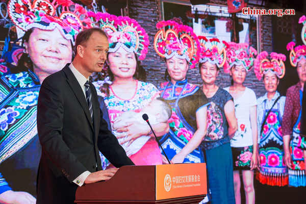 Patrick Haverman, UNDP Country Director in China, delivers a speech at the launch ceremony of @Her Entrepreneurship Plan in Beijing on Tuesday, June 30, 2015. [Photo by Chen Boyuan / China.org.cn] 