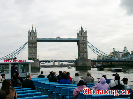 London, one of the 'top 10 travel destinations in the world' by China.org.cn.