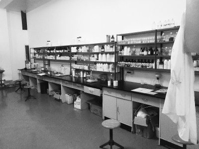 The lab where a chemistry professor produces drug in Wuhan, central China’s Hubei province [Photo: wh-china.com] 