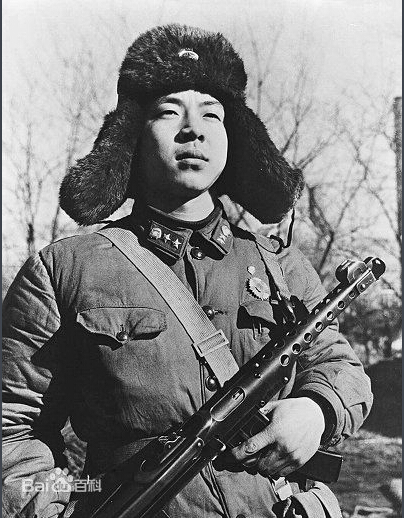 Lei Feng is well-known for his whole-hearted service when and where he was needed. He died in the line of duty on Aug 15, 1962 when he was 22 years old.[File photo] 