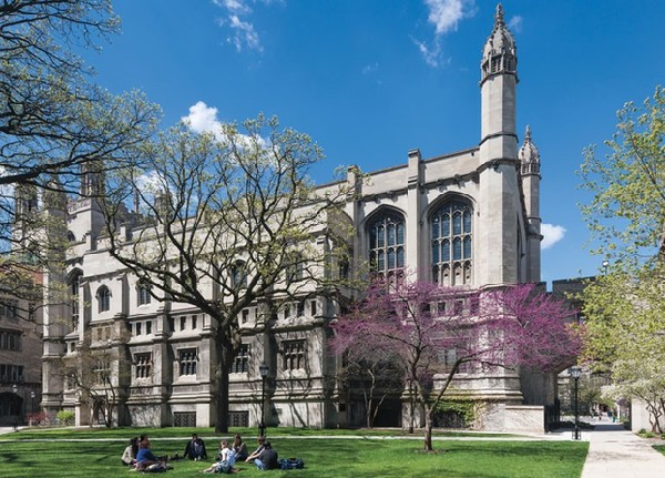 University of Chicago , one of the &apos;Top 10 most expensive colleges in US&apos; by China.org.cn.
