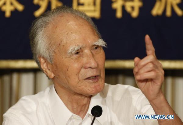 Former Japanese Prime Minister Tomiichi Murayama addresses a press conference at the Foreign Correspondents' Club of Japan in Tokyo July 29, 2015. [Photo/Xinhua]