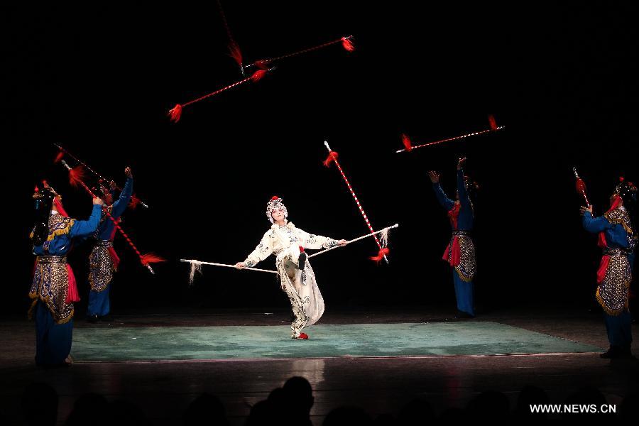 Artists from the Northern Kunqu Opera Theatre of China perform 'Legend of White Snake' during Helsinki Festival 2015 at the Alexander Theatre in Helsinki, Finland, Aug. 26, 2015. [Xinhua]