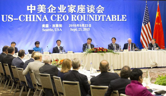 Chinese President Xi Jinping(C back) speaks at a China-U.S. CEO roundtable discussion in Seattle, the United States, Sept. 23, 2015. [Photo/Xinhua]