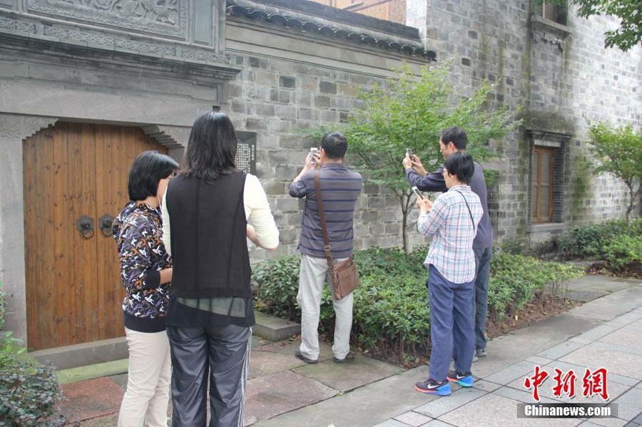 Tu Youyou's former residence has become a popular tourist destination in Ningbo, East China's Zhejiang Province. [Chinanews.com]