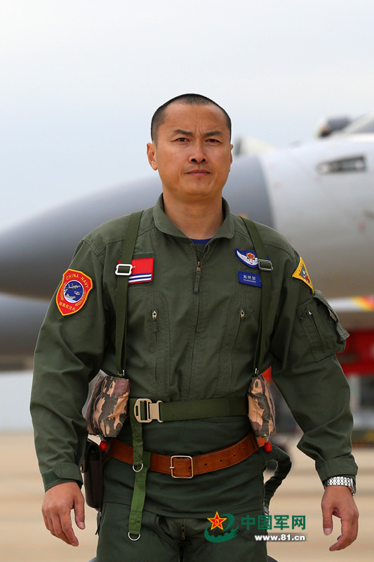 Navy aviation officer Dai Mingmeng. [www.81.cn]