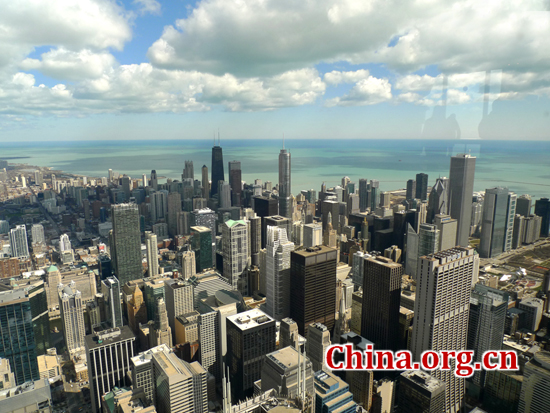 Chicago, United States, one of the 'top 10 costliest cities in the world' by China.org.cn.