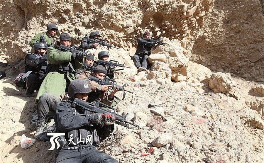 Xinjiang police have busted a terrorist gang and killed twenty-eight members in a 56-day hunt, local publicity authority announced on Friday.[Photo/ts.cn]
