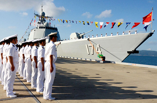 The Hefei, the third Type 052D guided missile destroyer commissioned by the PLA Navy, was delivered to the South Sea Fleet on Saturday in Sanya, Hainan province. [Photo/China Daily]