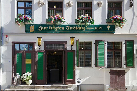 Zur letzten Instanz, one of the 'top 10 oldest restaurants in the world' by China.org.cn.