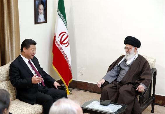 Chinese President Xi Jinping (L) meets with Iranian Supreme Leader Ayatollah Ali Khamenei in Tehran, Iran, Jan. 23, 2016. (Xinhua/Ju Peng)