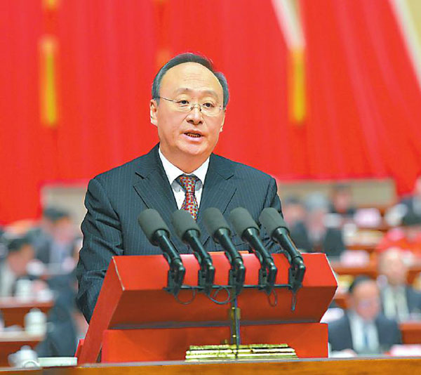 A file photo of Yin Li, the newly elected governor of southwest China's Sichuan Province [Photo: news.huaxi100.com] 