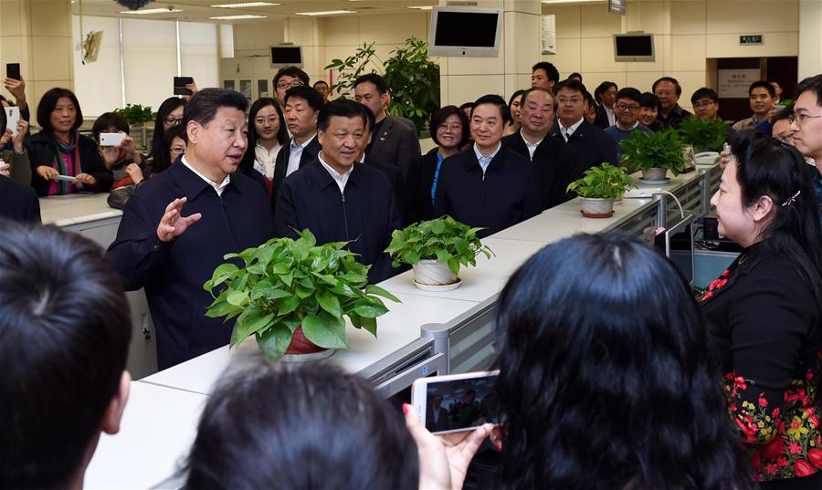 Chinese President Xi Jinping talks with editors and correspondents at the headquarters of Xinhua News Agency in Beijing, capital of China, on Feb. 19, 2016. Xi on Friday visited the People&apos;s Daily, Xinhua News Agency and China Central Television, the nation&apos;s three leading news providers. 