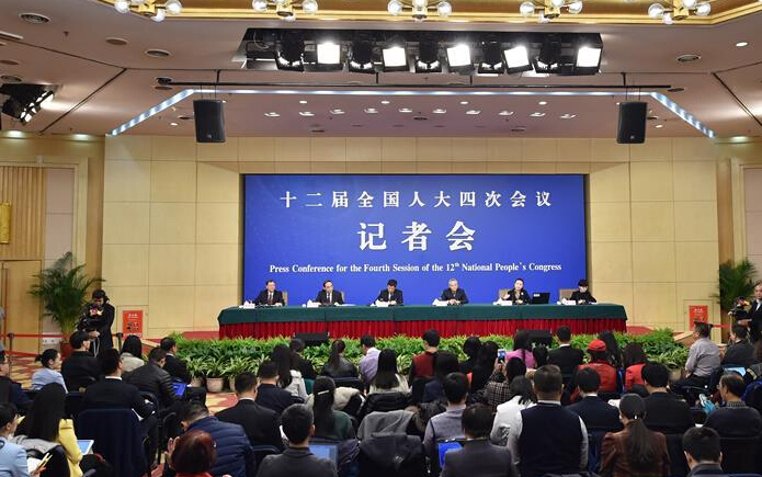A press conference about legislation progress is held on the sidelines of the fourth session of China's 12th National People's Congress in Beijing, capital of China, March 10, 2016. (Xinhua/Li Xin) 