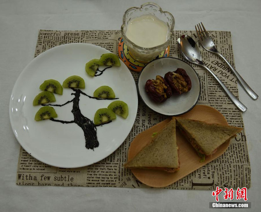 A photo taken on Mar. 10 shows the creative breakfast made by Wang Jing, a housewife from southwest China's Chongqing Municipality.