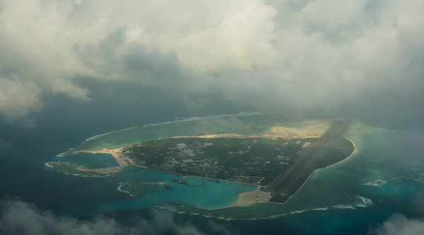 Aerial photo taken on Jan. 11, 2014 shows the Yongxing Island, seat of Sansha City in south China's Hainan Province. [Xinhua]