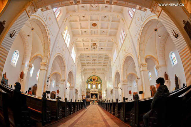 A Catholic Church in Qingdao, east China's Shandong Province. [Photo/Xinhua]