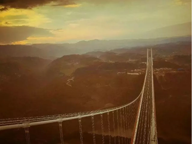 An undated photo shows Asia's longest and highest bridge Longjiang Grand Bridge. [Photo: People's Daily Online]