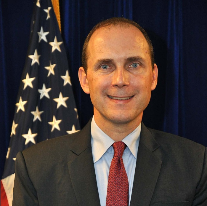 Hanscom Smith, a senior diplomat and the U.S. Consul General in Shanghai. 