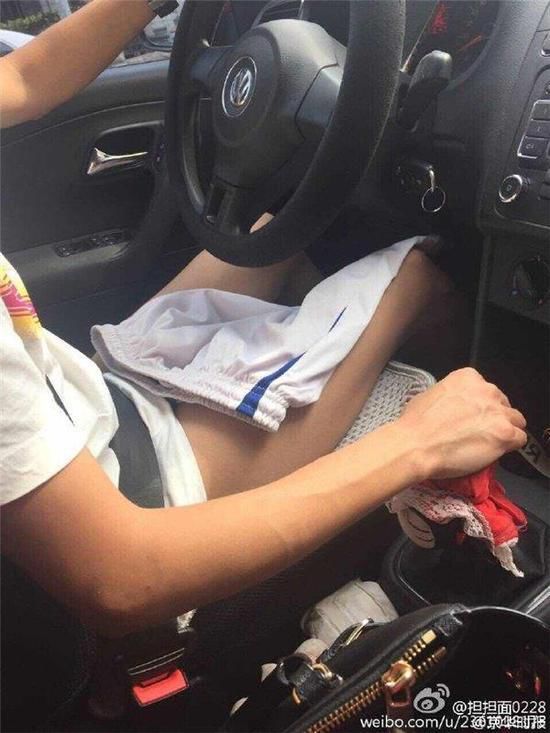 Sex in to car in Tianjin