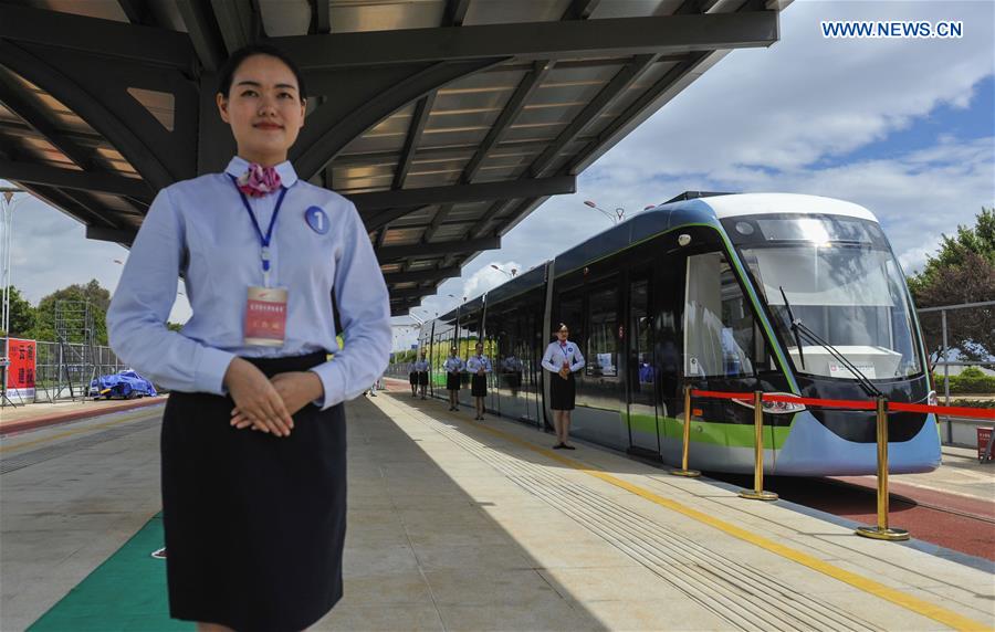 CHINA-YUNNAN-HONGHE-TRAM-CONSTRUCTION (CN)