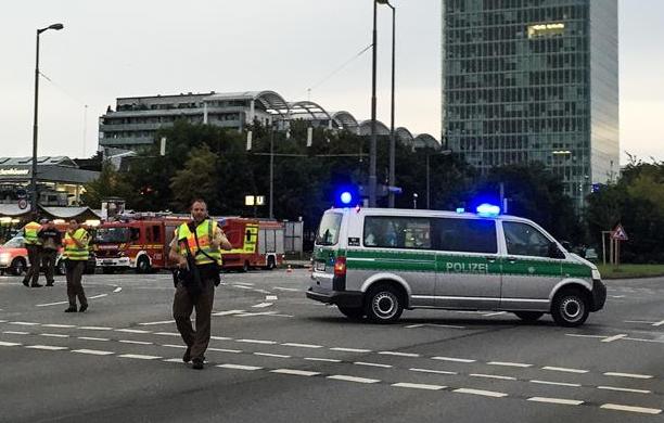 At Least Nine Dead In Munich Shooting China cn