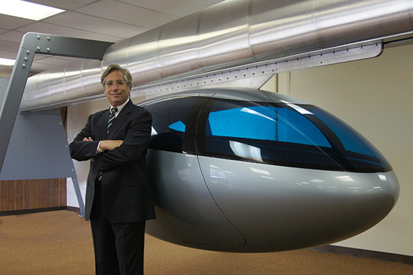 Jerry Sanders, chairman and CEO of skyTran Inc.(Photo provided to China Daily)