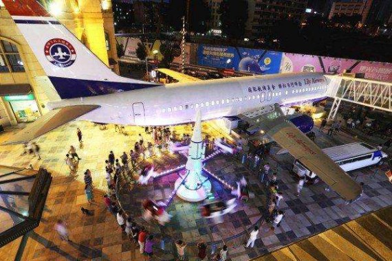  A retired Boeing 737 aircraft is transformed into a theme restaurant in Wuhan, Hubei Province.(File photo)