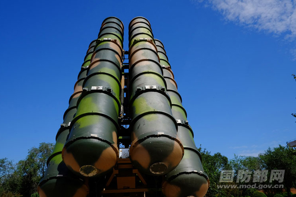 An undated photo showing ground-to-air missile system of Chinese Air Force. [Photo: mod.gov.cn]