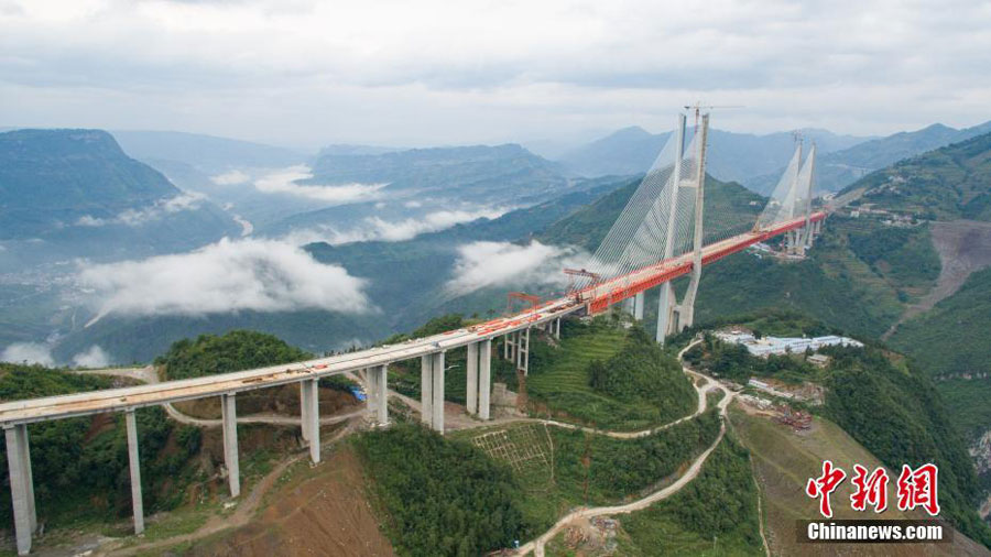 Aerial photo taken on September 10 of the Beipan River expressway bridge.[Photo/Chinanews.com]