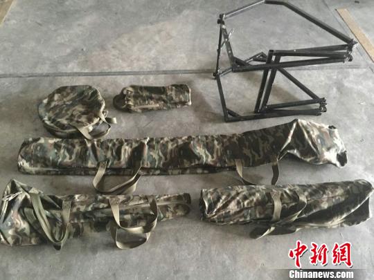 The device can be disassembled into several parts, making it easy to carry. [Photo/Chinanews.com] 