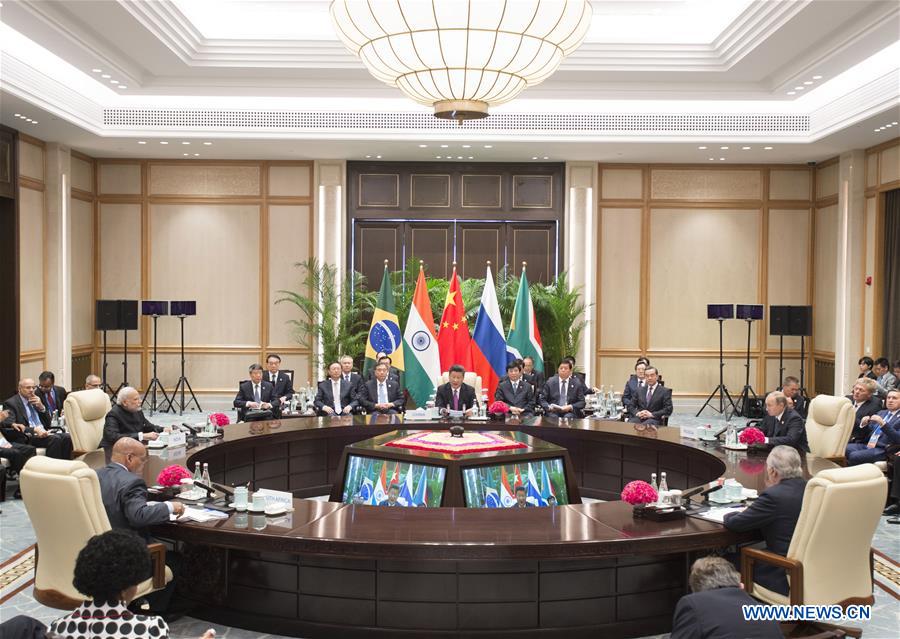 Chinese President Xi Jinping, Indian Prime Minister Narendra Modi, South African President Jacob Zuma, Brazilian President Michel Temer and Russian President Vladimir Putin attend a BRICS leaders' meeting on the sidelines of a summit of the Group of 20 (G20) major economies in Hangzhou, capital city of east China's Zhejiang Province, Sept. 4, 2016. [Photo/Xinhua]