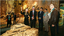 Delegates visit Three Gorges museum