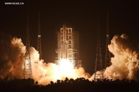 China's brand-new heavy-lift carrier rocket Long March-5 blasts off from the Wenchang Space Launch Center in south China's Hainan Province, at 8:43 p.m. Beijing time, Nov. 3, 2016. [Photo/Xinhua]